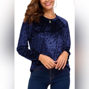 Urban CoCo Women's Velvet Casual Long Sleeve Top Sleek Minimal Look